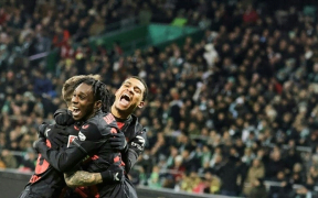 Bayer Leverkusen Domină Bundesliga: 3-0 Împotriva lui Werder Bremen și Revine în Vârful Clasamentului!