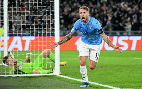 Victorie Spectaculoasă pentru Lazio: Immobile Aduce Cele Trei Puncte cu Două Goluri Târzii!