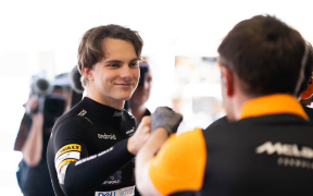 Oscar Piastri: Întâlnirea cu Lewis Hamilton și Regula F1 care a Afectat Clasamentul Final