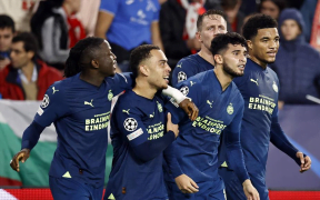 PSV Eindhoven Victorie Epică: Calificare în Optimile Ligii Campionilor După o Incredibilă Răsturnare de Situație!