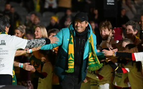 Tony Gustavsson, Stabilit la Conducerea Echipei Feminine Australiene, Rămâne Fidel Până la Jocurile Olimpice Paris 2024