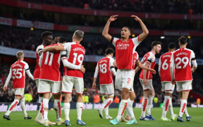 Arsenal Domină și se Califică în Optimile Ligii Campionilor: 6-0 cu RC Lens