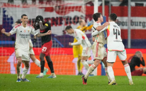 Magia lui Di Maria Propulsează Benfica în Europa League: O Noapte Memorabilă de Fotbal