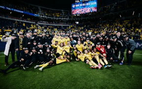 Spectacol Fotbalistic la Cote Maxime: Columbus Crew Întoarce Rezultatul și Accede În Finala MLS Cup!