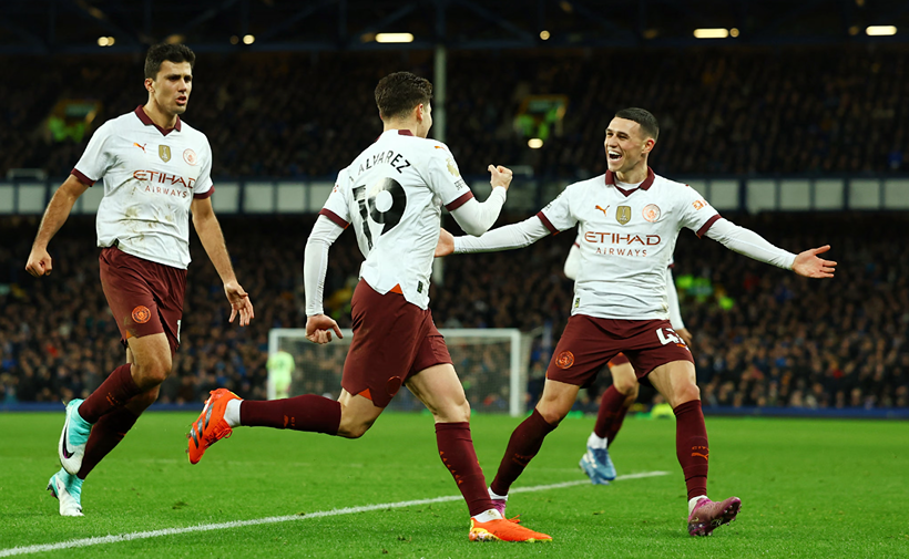 Manchester City Revine în Top 4: Victorie Clară Împotriva lui Everton