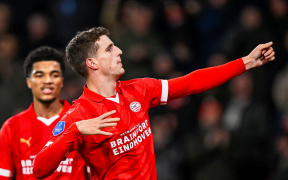 PSV Eindhoven, Pas Sigur către Titlu: Victorie cu 2-0 împotriva lui Heerenveen