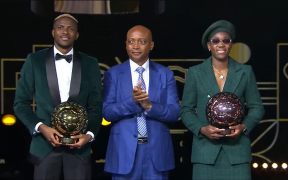 Victor Osimhen și Asisat Oshoala: Stelele Africii Strălucesc pe Scena Fotbalului Mondial
