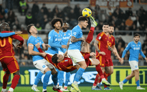 AS Roma Învinge Napoli într-o Partidă Electrizantă din Serie A