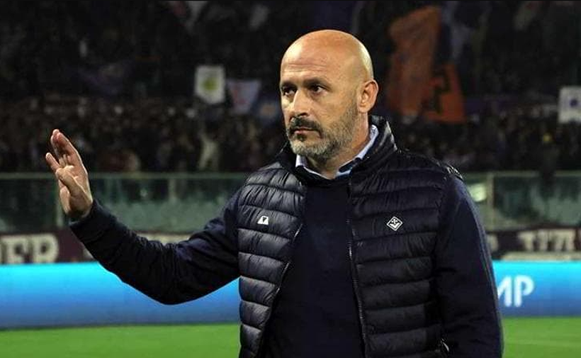 Confruntare Epică în Semifinalele Supercupei Italiei: Napoli vs. Fiorentina