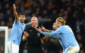 Erling Haaland, pe Drumul Suspendării: Atacul Verbal Asupra Arbitrului în Meciul cu Tottenham