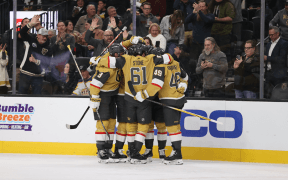 Victorie Strălucitoare: Vegas Golden Knights Înving Los Angeles Kings într-un Meci Palpitant