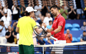 Surpriză de Proporții: Novak Djokovic Învins de Alex de Minaur în Cupa United!