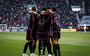 Bayer Leverkusen Stagnează După un Semieșec 0-0, În Timp ce Bayern Munchen Învinge cu 3-2 în Derby-ul Bavarez