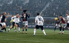 Egal Dramatic în Meciul dintre Bologna și Genoa
