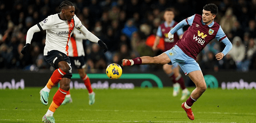 Morris Salvează Luton Town cu un Gol Controversat împotriva lui Burnley