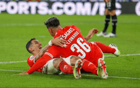 Benfica învinge Boavista cu 3-0 într-un Meci Plin de Tensiune