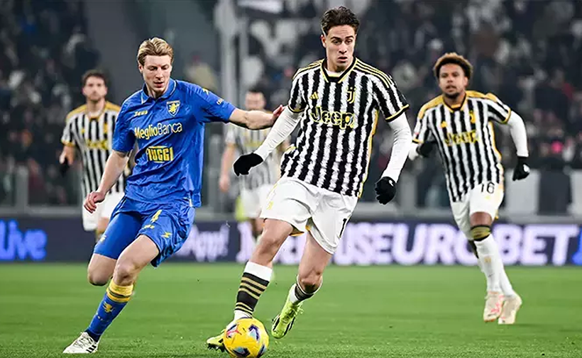 Juventus Învinge Frosinone și Avansează în Semifinalele Cupei Italiei