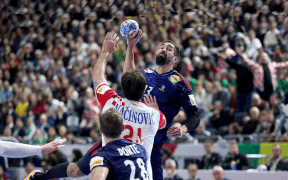 Karabatic Depășește Recordul de Goluri în Istoria Euro! Franța Învinge Croația într-un Meci Captivant