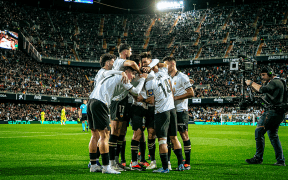 Triumf în Alb-Negru: Valencia Domină Derby-ul Comunității Valenciene