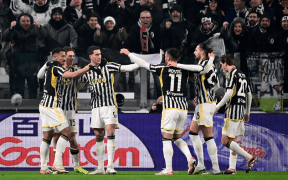Show de Forță al lui Vlahovic: Juventus Își Ia Revanșa împotriva lui Sassuolo