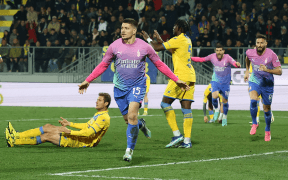 Luka Jovic Aduce Victoria lui AC Milan Într-un Meci Spectaculos cu Frosinone