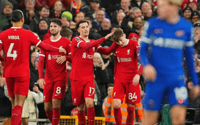 Liverpool Învinge Chelsea și Se Distanțează la 5 Puncte, Tottenham Urcă pe locul 4