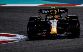 Red Bull Dezvăluie RB20: O Evoluție Agresivă sau O Revoluție în Formula 1?