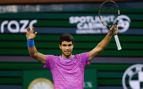 Carlos Alcaraz Cucerește Al Doilea Titlu Consecutiv la Indian Wells: O Performanță Uimitoare