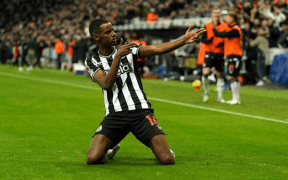 Alexander Isak Dezvăluie Planurile Sale: Arsenal Îl Vrea, dar Newcastle îl Păstrează?