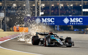 Max Verstappen Obține Un Nou Pole Position în Bahrain: Red Bull Domină Startul Sezonului de Formula 1