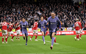 Liverpool Câștigă în Extremis pe City Ground: Nunez Decisiv cu Nottingham Forest