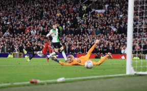 Manchester United Triumfă cu 4-3 în Sfertul de Finală Disputat cu Liverpool: Victorie Magnifică în Cupa Angliei