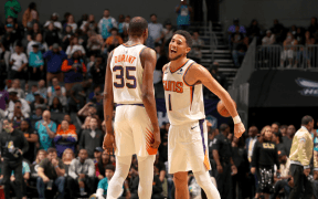 Phoenix Suns Surprind Pe Denver Nuggets în NBA: Durant Conduce Echipa Spre Victorie