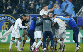 Povestea Fabuloasă Continuă în Cupa Germaniei: Saarbrücken Învinge Mönchengladbach și Avansează în Semifinale
