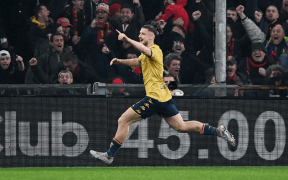 Debut Exploziv pentru Drăgușin ca Titular la Tottenham: O Șansă Demnă după Atâta Așteptare!