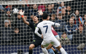 Spectacol Total Oferit de Tottenham pe Villa Park, 4-0 cu Aston Villa