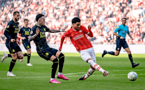 PSV Își Continuă Traseul Invincibil spre Titlu după Un Egal, 2-2 cu Feyenoord