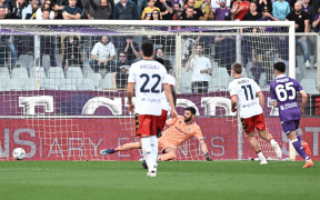 Fiorentina Frustrată într-un Egal Acasă cu Genoa: Bătălia pentru Puncte în Serie A Continuă