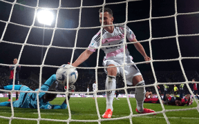 Serie A: Juventus Scapă de Înfrângere Printr-un Autogol Târziu, Lazio Învinge Genoa