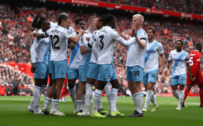 Premier League: Liverpool Și Arsenal Suferă Înfrângeri Cruciale în Lupta pentru Titlu