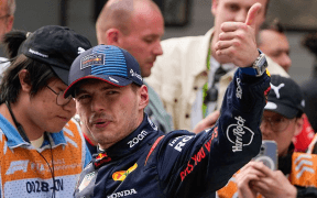 Verstappen Triumfă în Cursa Sprintului la Marele Premiu al Chinei, Hamilton A Uitat Gustul Supremației