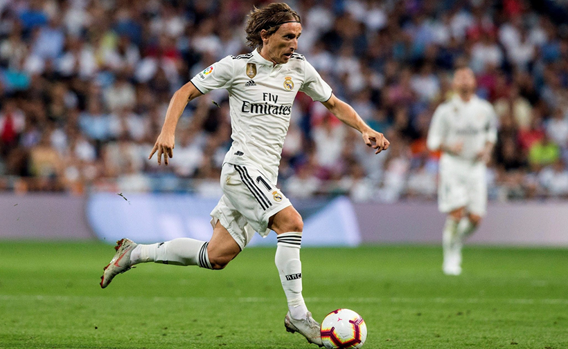 Planuri Mărețe la Real Madrid: Extinderea Contractului lui Lucas Vazquez