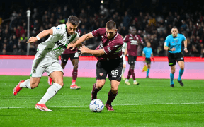 Bătălia Disperată pentru Supraviețuire în Serie A: Sassuolo și Salernitana într-un Egal Tensionat