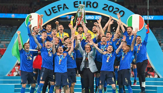 Italia, Printre Favorite la Euro 2024: Declarațiile lui Benitez și Spalletti
