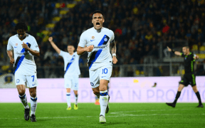 Inter Domină Frosinone: Martinez și Buchanan Strălucesc într-o Victorie Zdrobitoare cu 5-0