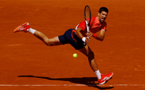 Novak Djokovic: Speranțe Mărețe și Așteptări Moderate la Roland Garros
