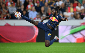 Manchester United și Bayern München Intră în Luptă Pentru Oumar Solet de la Red Bull Salzburg