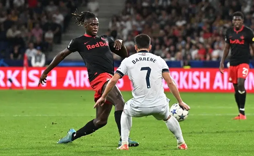 Manchester United și Bayern München Intră în Luptă Pentru Oumar Solet de la Red Bull Salzburg 25 Manchester United și Bayern München Intră în Luptă Pentru Oumar Solet de la Red Bull Salzburg