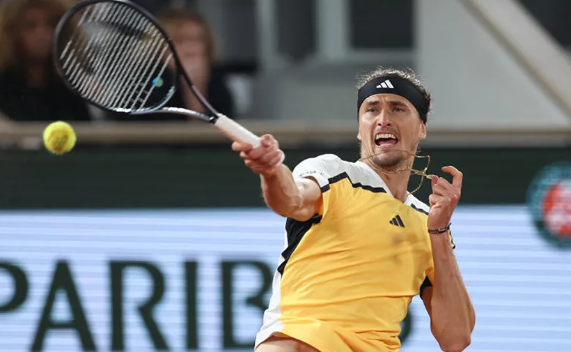 Novak Djokovic Lăsat Fără Suflare într-o Victorie Epică la Roland Garros 26 Novak Djokovic Lăsat Fără Suflare într-o Victorie Epică la Roland Garros