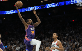 Kevin Durant Rămâne la Phoenix Suns: Clarificarea lui Mat Ishbia